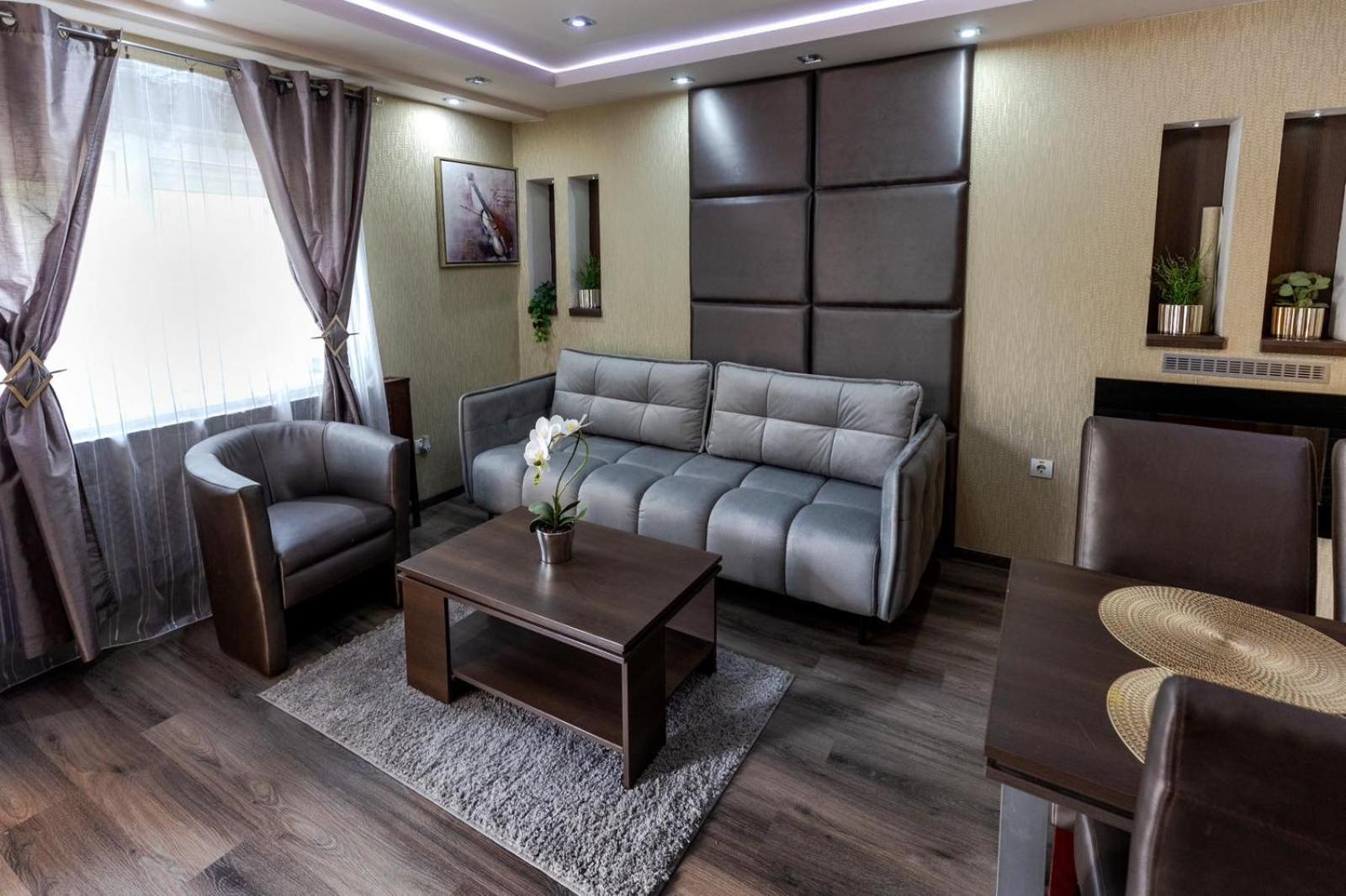Royal Apartments Hotel Κεσκεμέτ Εξωτερικό φωτογραφία