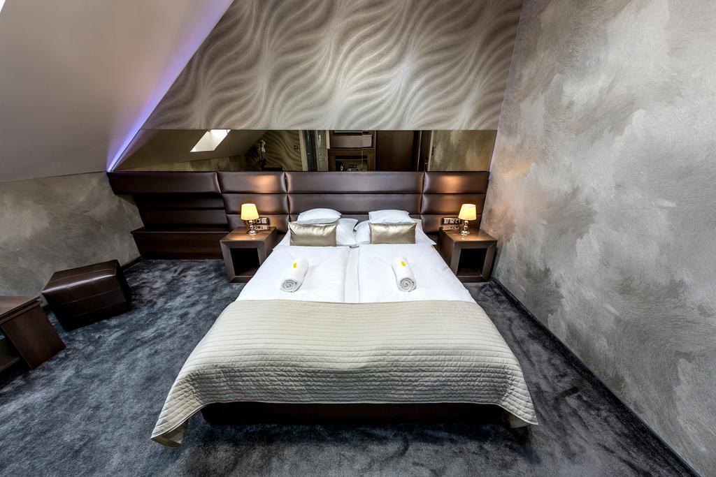 Royal Apartments Hotel Κεσκεμέτ Εξωτερικό φωτογραφία