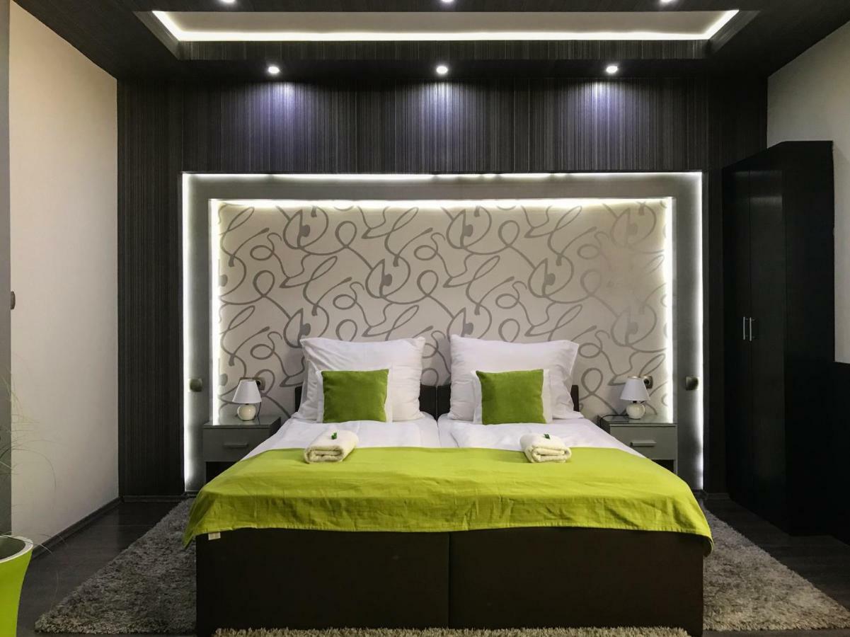Royal Apartments Hotel Κεσκεμέτ Εξωτερικό φωτογραφία